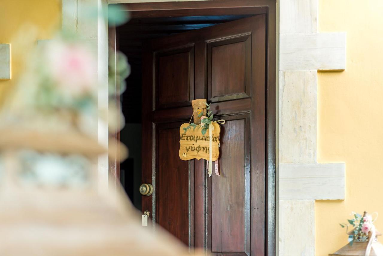Iliopetra Aparthotel Douliana Exteriör bild