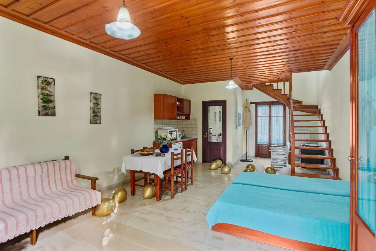 Iliopetra Aparthotel Douliana Exteriör bild