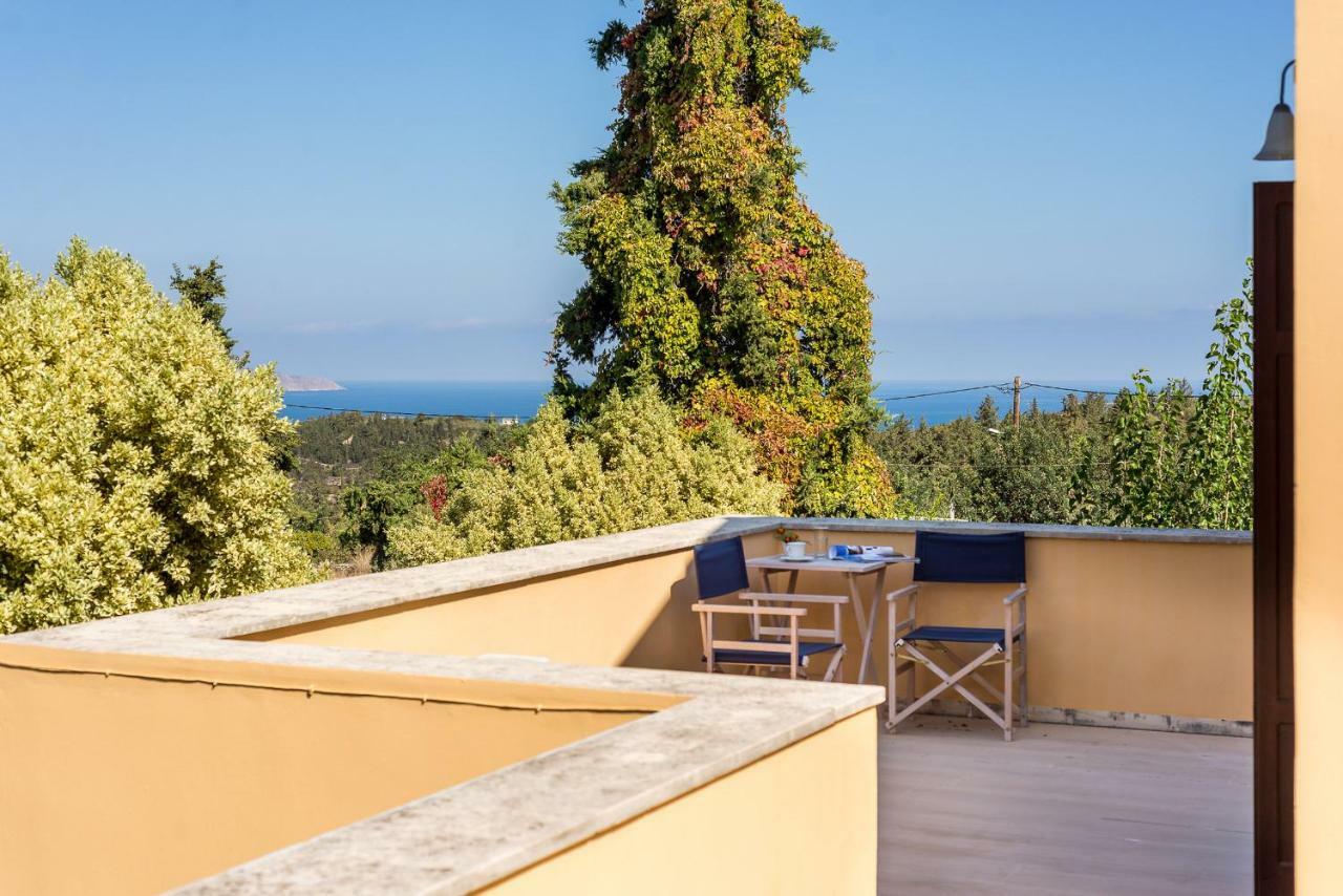 Iliopetra Aparthotel Douliana Exteriör bild
