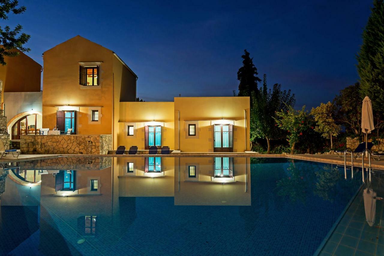Iliopetra Aparthotel Douliana Exteriör bild