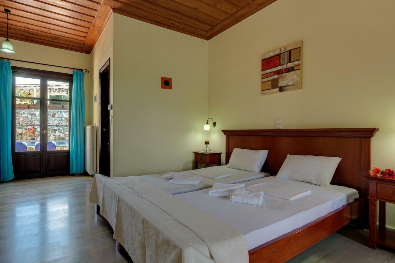 Iliopetra Aparthotel Douliana Exteriör bild
