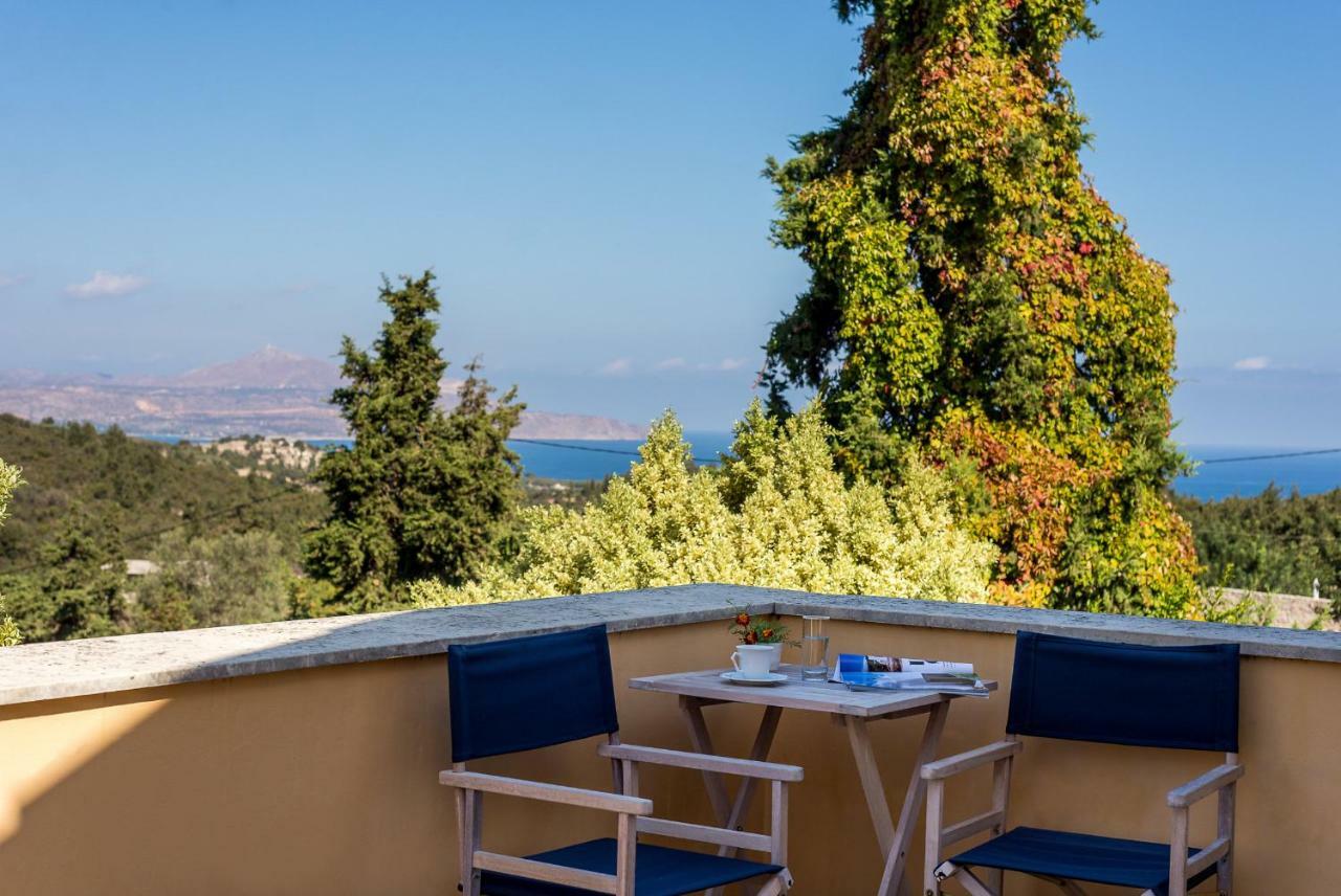 Iliopetra Aparthotel Douliana Exteriör bild