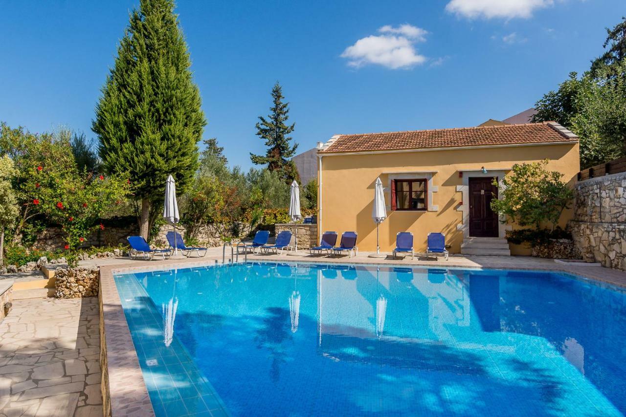Iliopetra Aparthotel Douliana Exteriör bild